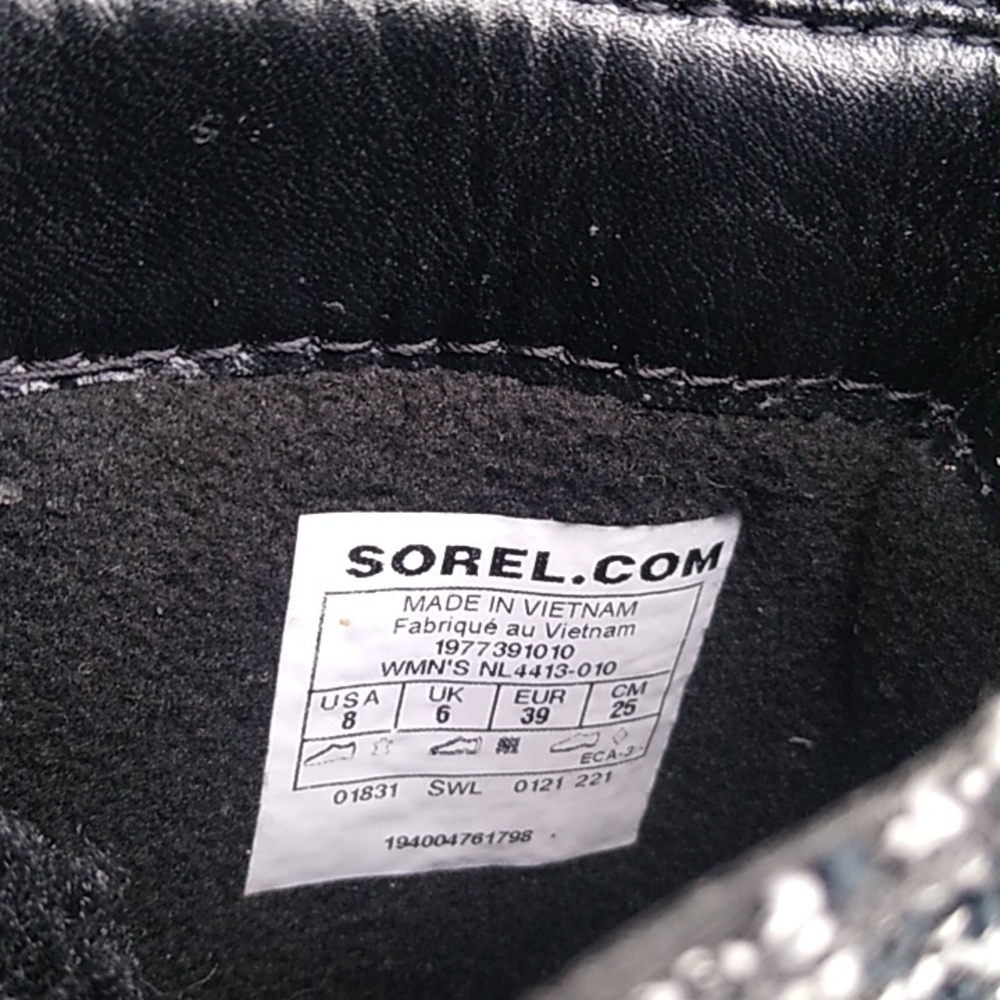 Sorel Lennox Lace Cozy Waterproof Booties - Picture 13 of 14